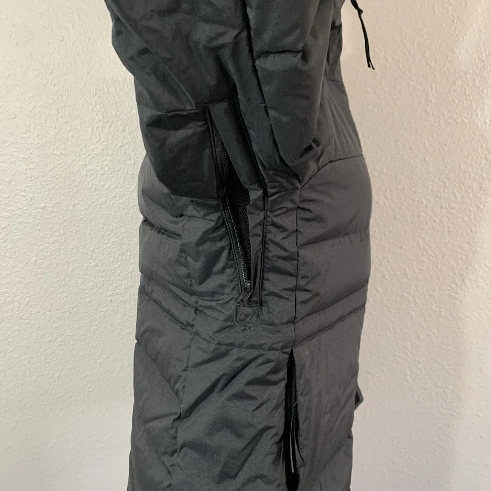 The North Face TNF Women's Small Black First Turn 550 Down Waterproof Jacket NEW